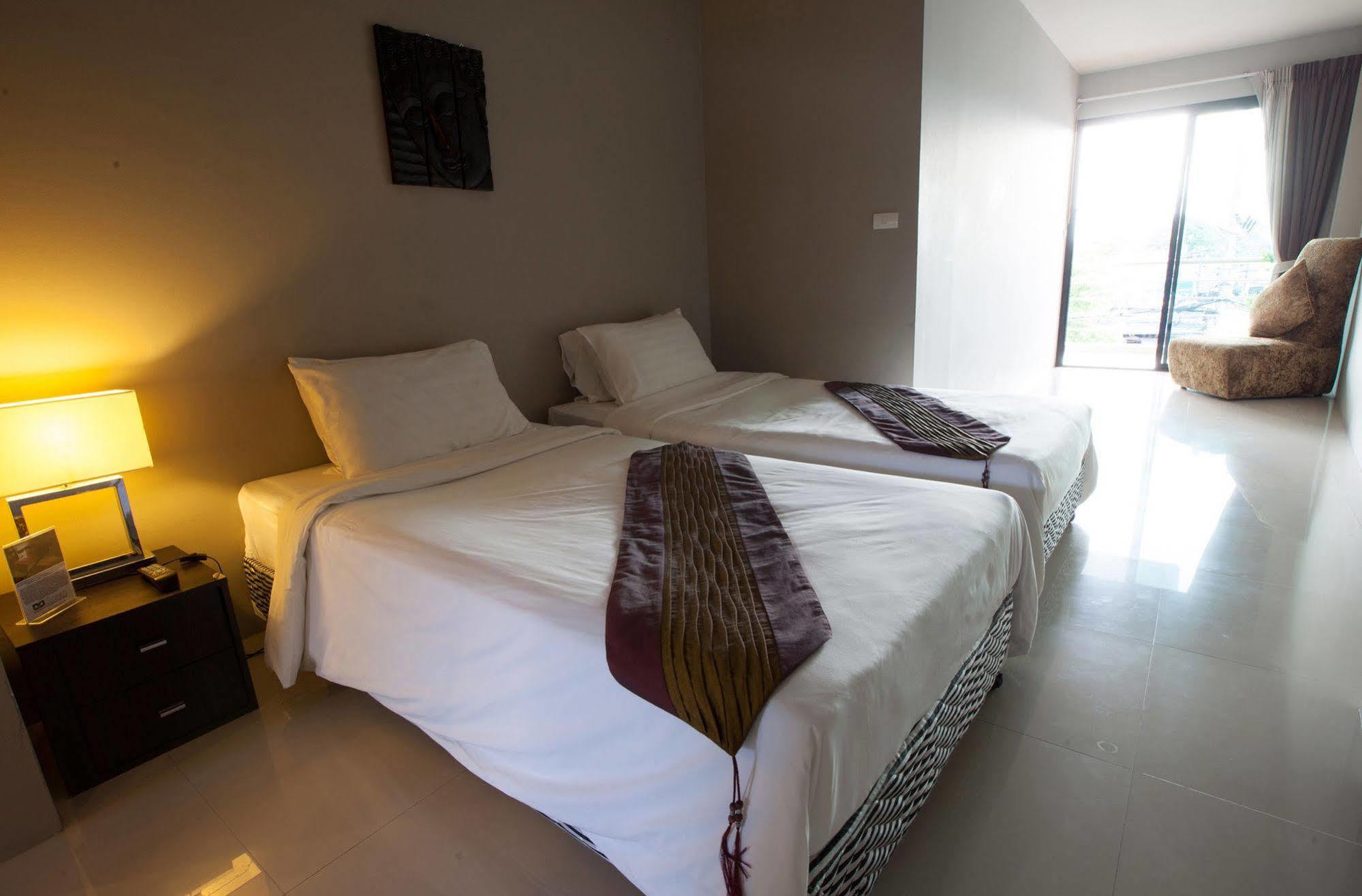 Green Residence Hotel Bang Rak Beach  Eksteriør bilde